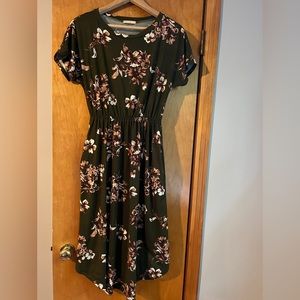 Midi green floral dress small/medium